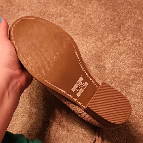 Toms Women's "Leila" Tan Suede Embossed Oxford Ankle Boots Size 10 - Picture 9 of 11